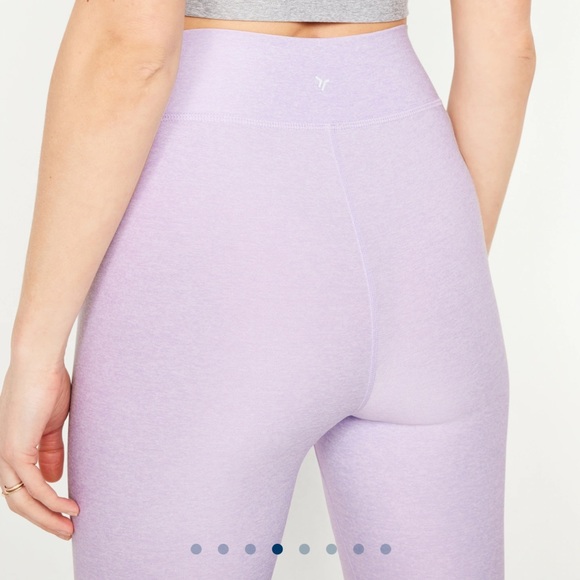 NWT OLD NAVY Extra High-Waisted Cloud+ 7/8 Leggings Color: Lavender Aura XL - Picture 4 of 8